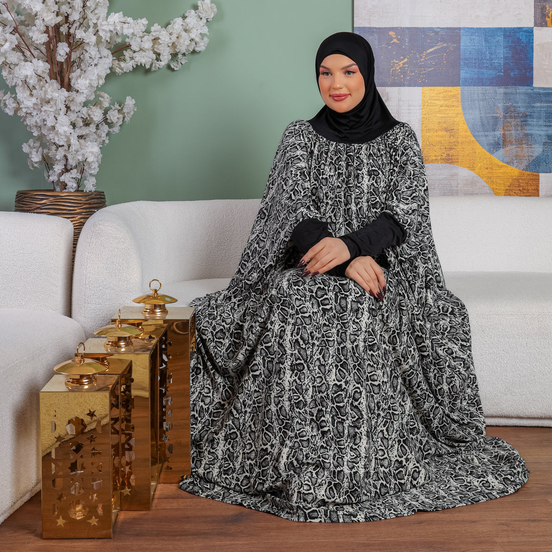 Practical Kuwaiti Crepe prayer dress with headscarf