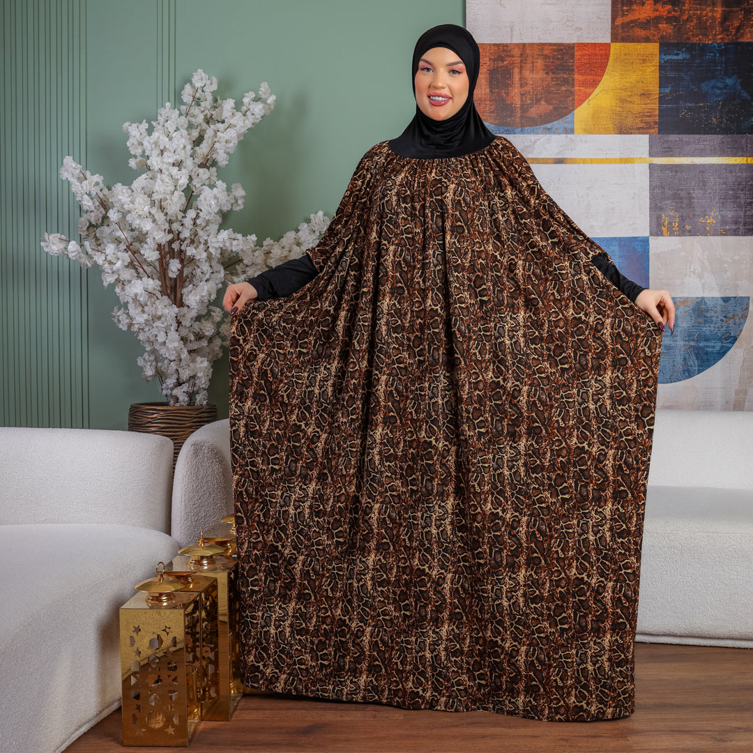 Practical Kuwaiti Crepe prayer dress with headscarf